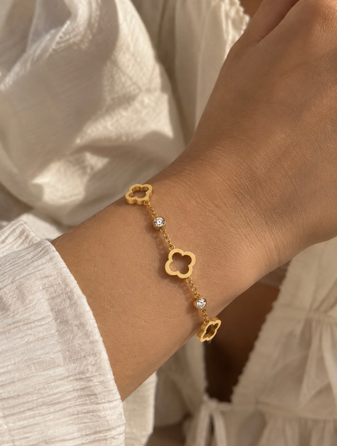 Clover Glow Bracelet