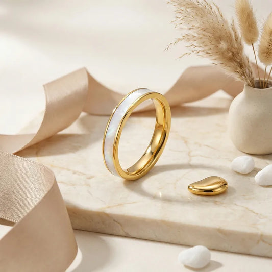 Luna Shell Goldring