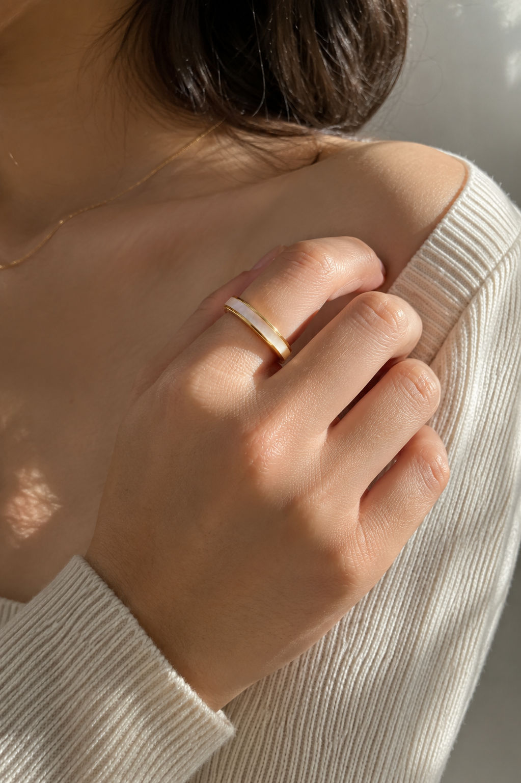 Luna Shell Gold Ring